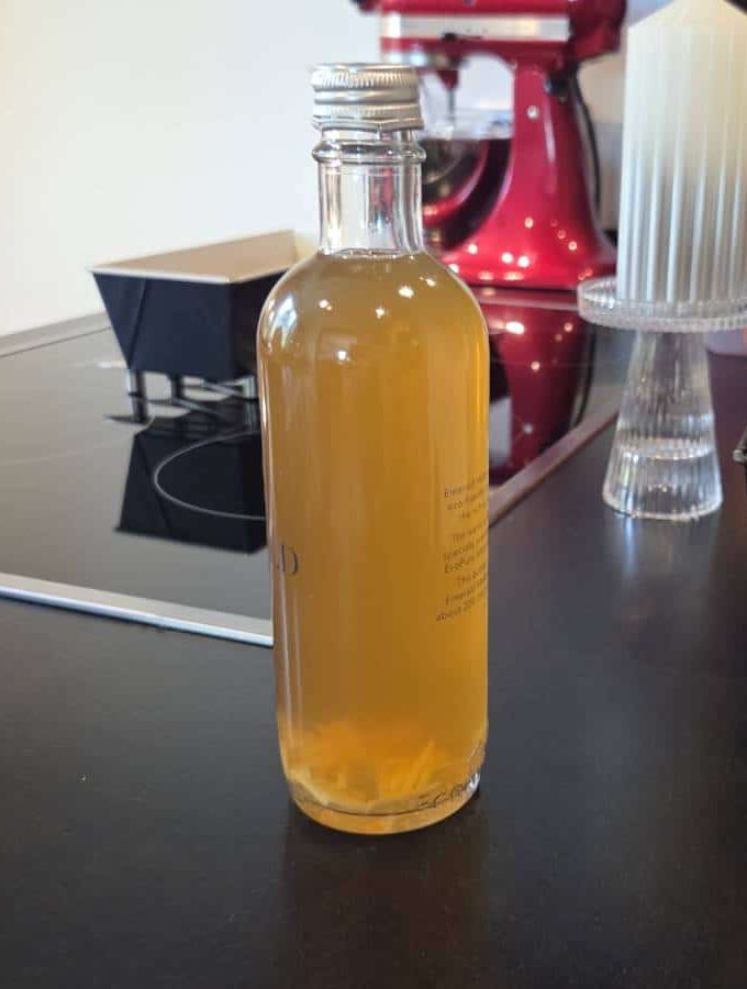 Ginger and lemon second ferment kombucha bottled and ready for second fermentation.